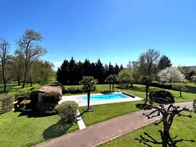 Maison vente à Mâcon, Charnay-lès-mâcon
