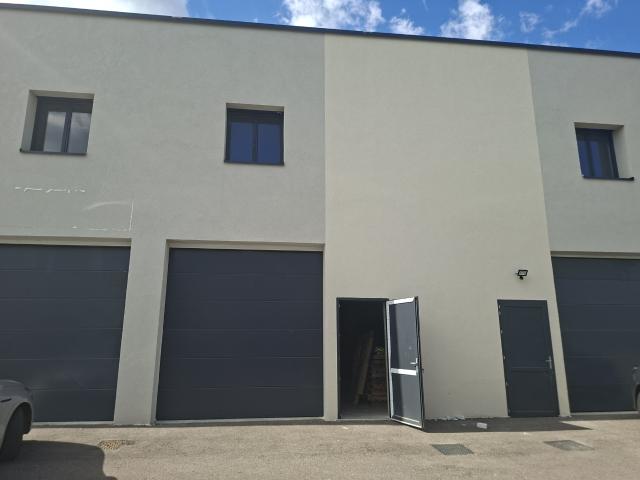 Garage vente à Grenoble, Charnècles