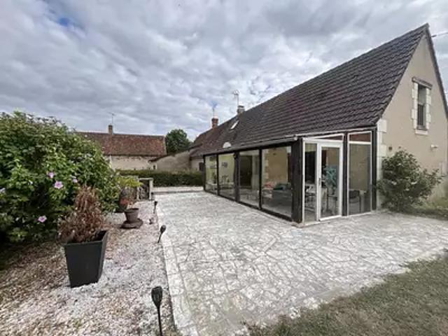 Maison vente à Loches, Charnizay