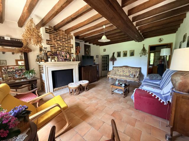 Maison vente à Auxerre, Charny