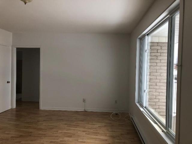 Apartment for rent in Les Chutes-de-la-Chaudière-Est, Lévis
