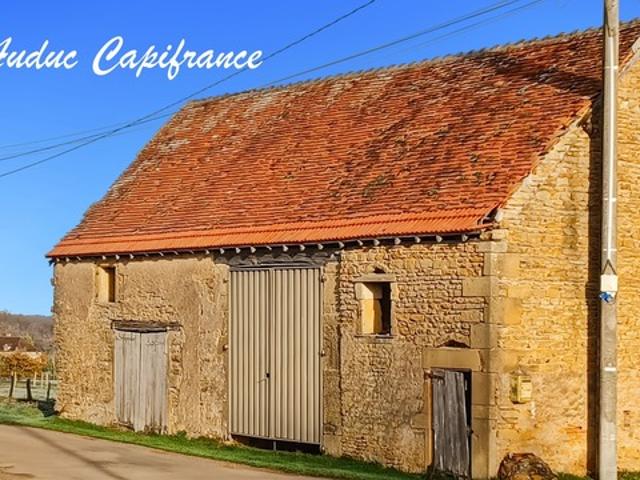 Maison vente à Charolles, Saint-julien-de-civry