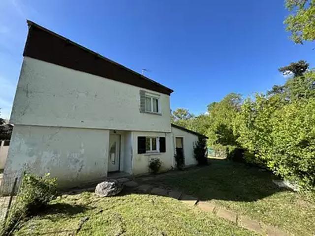 Maison vente à Bourges, Chârost