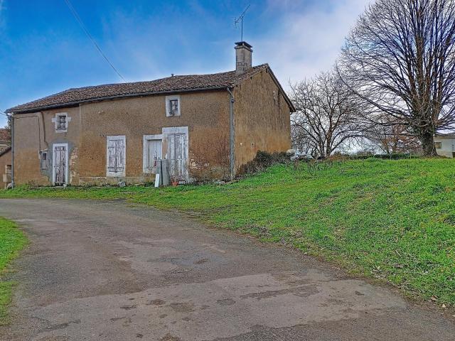 Maison vente à Charras, Charente