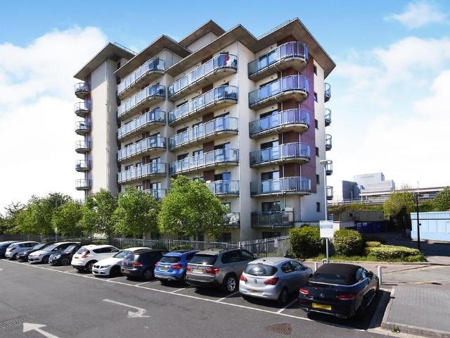 Apartment for rent in Rush Green, Greater London