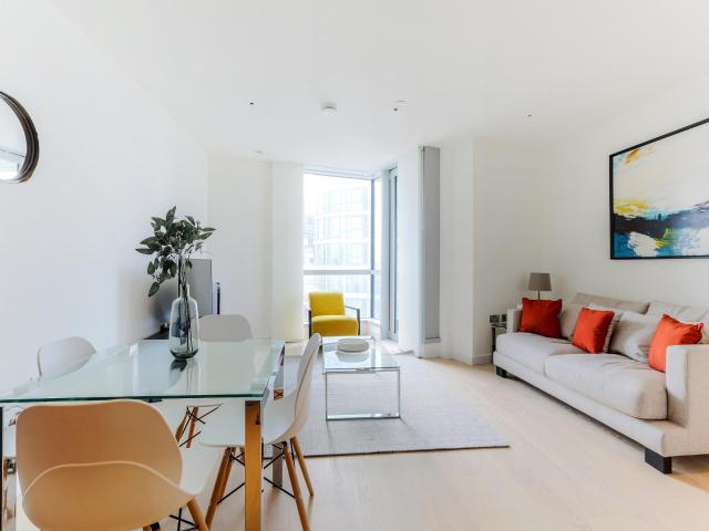 Apartment for rent in Limehouse, Greater London