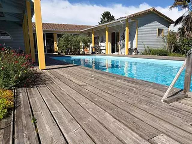 Maison vente à La Rochelle, Charron