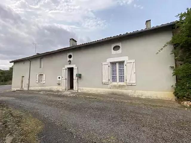 Maison vente à Charroux, Vienne