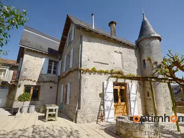 Maison vente à Montmorillon, Charroux