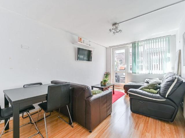 Apartment for rent in Hoxton, Greater London
