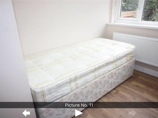 Room for rent in Tile Hill, West Midlands