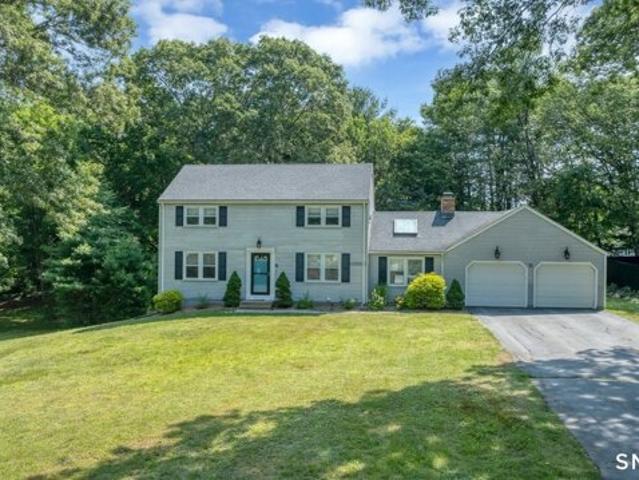 House for sale in East Lyme, Connecticut