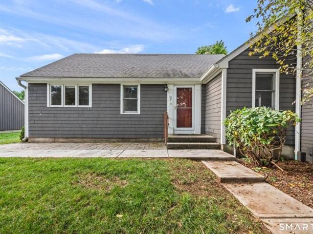 House for sale in Mansfield Center, Connecticut