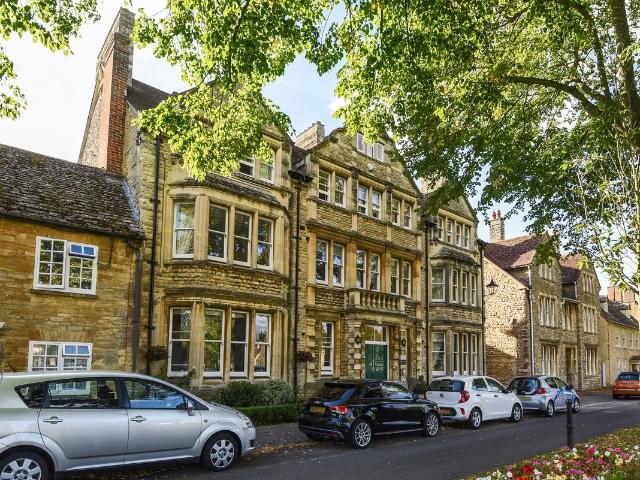 Apartment for rent in Cogges, West Oxfordshire