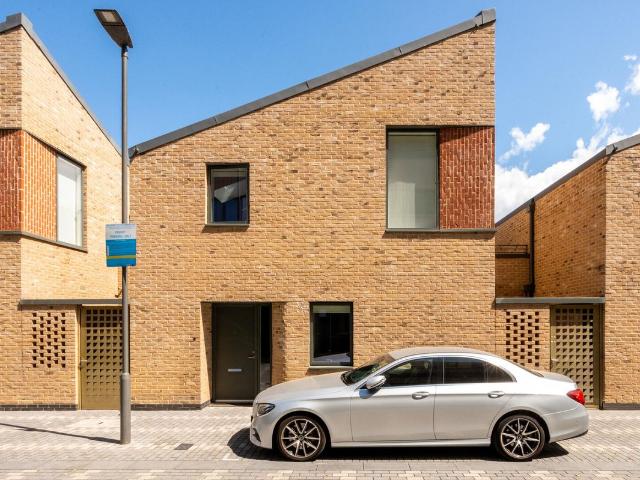 Apartment for rent in London Borough of Hounslow, Greater London