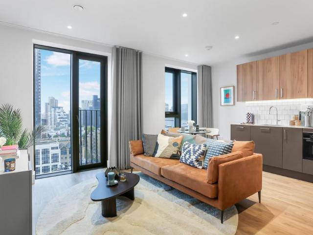 House for rent in Blackwall, Greater London
