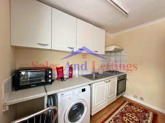 Studio for rent in Sudbury, Greater London