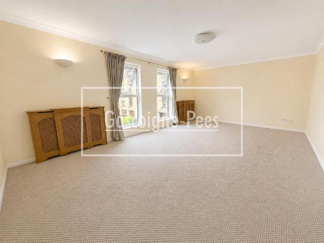 House for rent in Binscombe, Fole