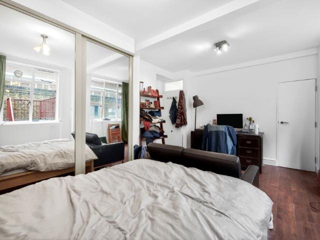 House for rent in Clerkenwell, Greater London
