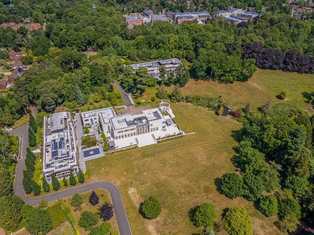 Apartment for rent in Sunninghill and Ascot, Sunninghill
