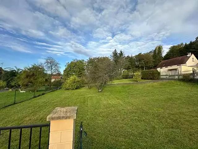 Terrain vente à Château-Thierry, Chartèves