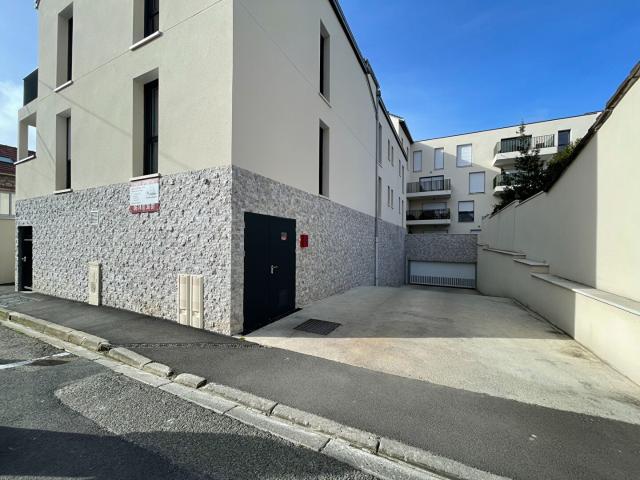 Garage location à Chartres