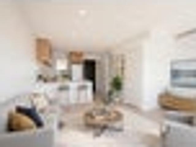 Townhouse for rent in Chartwell Shopping Centre, Hamilton City
