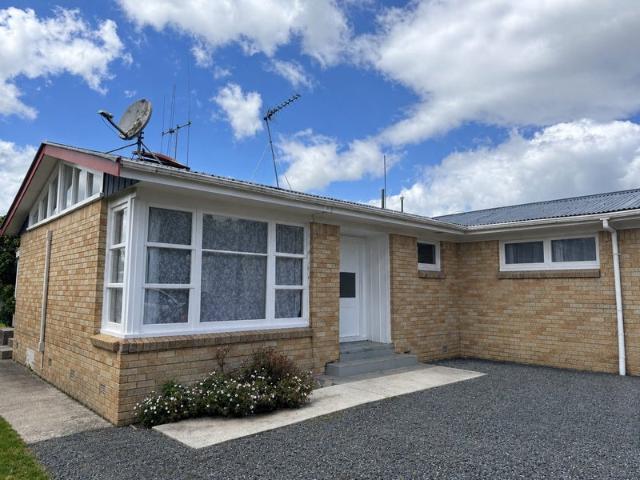 House for rent in Chartwell Shopping Centre, Hamilton City