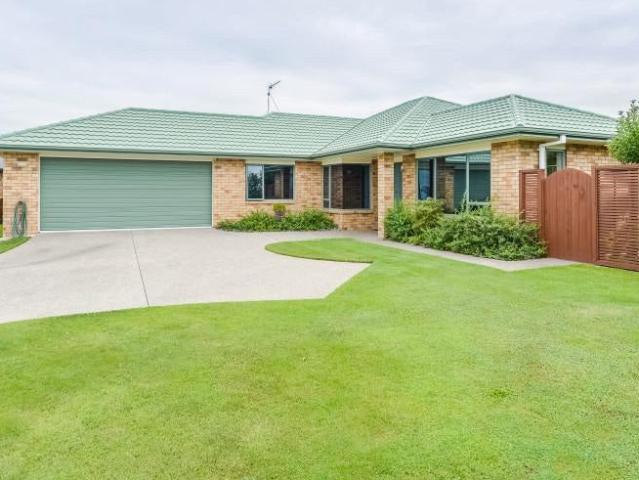 House for rent in Parkwood, Hamilton City