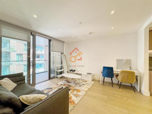 Apartment for rent in Nine Elms, Greater London