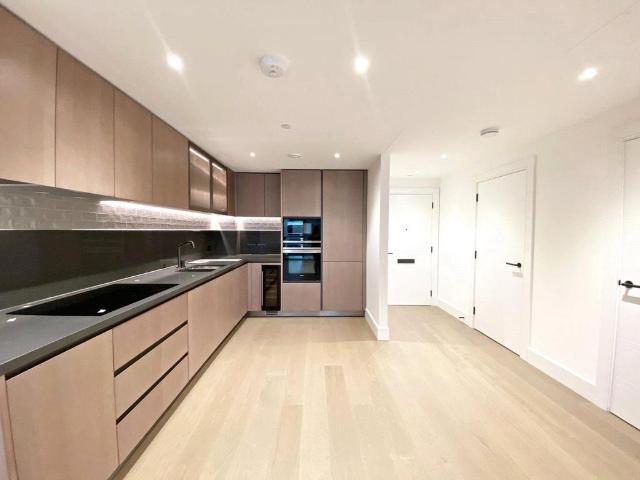Apartment for rent in Nine Elms, Greater London