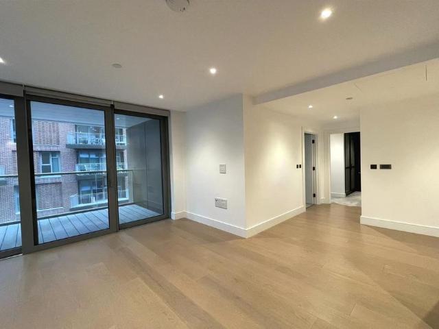House for rent in Nine Elms, Greater London