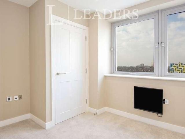 Apartment for rent in Prittlewell, Southend-on-Sea
