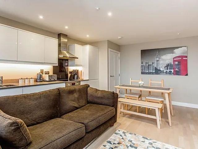 Apartment for rent in Alton Barnes, Essex