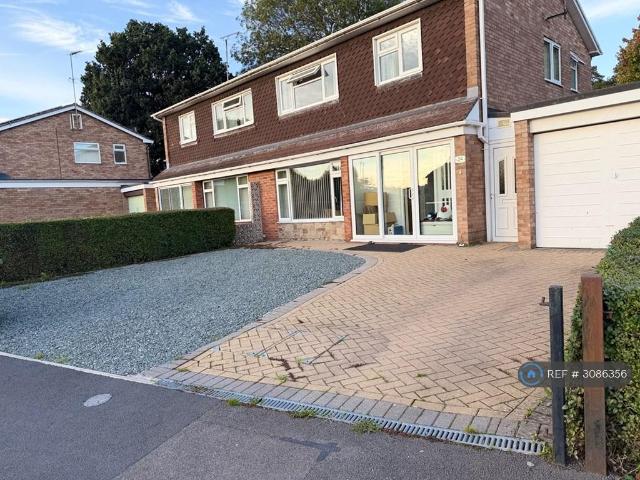 House for rent in Portfields, Hereford