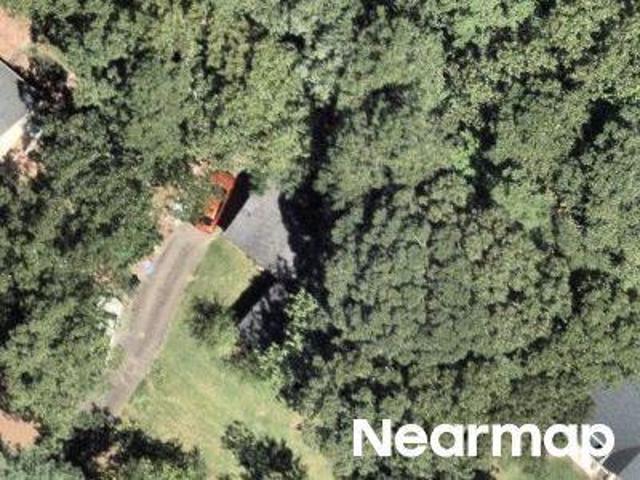 House for sale in Sanford