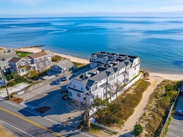 Condo for sale in Dennis, Massachusetts