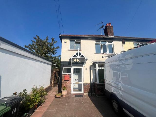 Apartment for rent in Epsom, Surrey