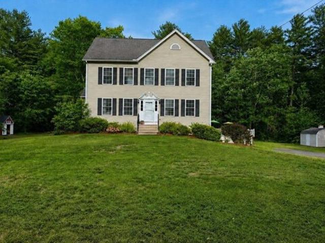 House for sale in New Hampshire