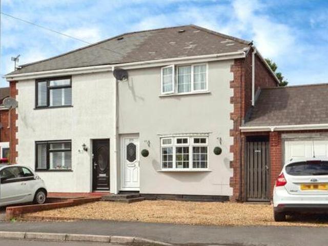 House for sale in Chase Terrace, Lichfield