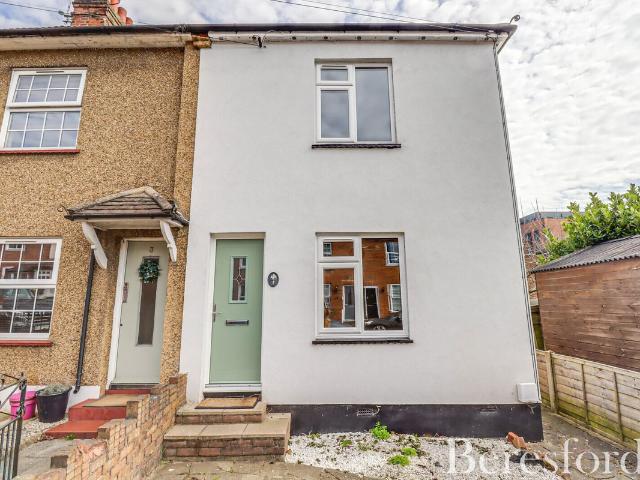 House for rent in Navestock Side, Essex