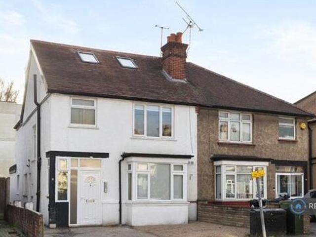 House for rent in Epsom, Surrey