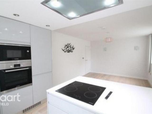 Apartment for rent in Southgate, Oakwood