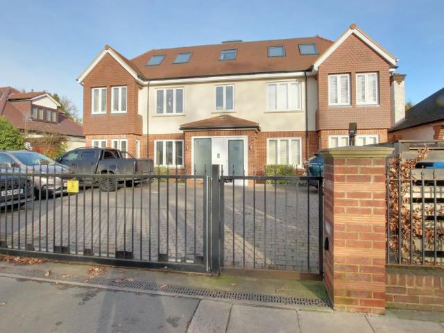 Apartment for rent in Cockfosters, Greater London