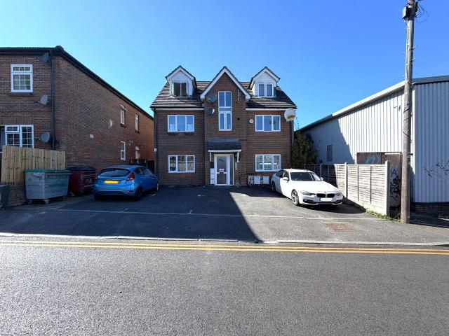 Apartment for rent in Spring Park, Luton