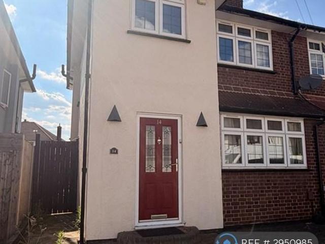 House for rent in Collier Row, Greater London