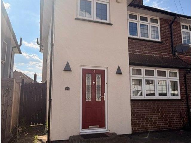 House for rent in Collier Row, Greater London