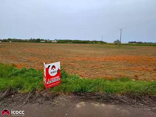 Terrain vente à Fontenay-le-Comte, Chasnais