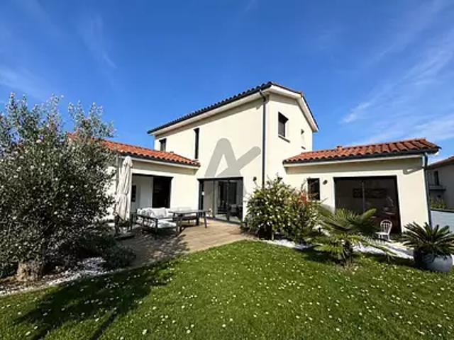 Maison vente à Villefranche-sur-Saône, Rhône