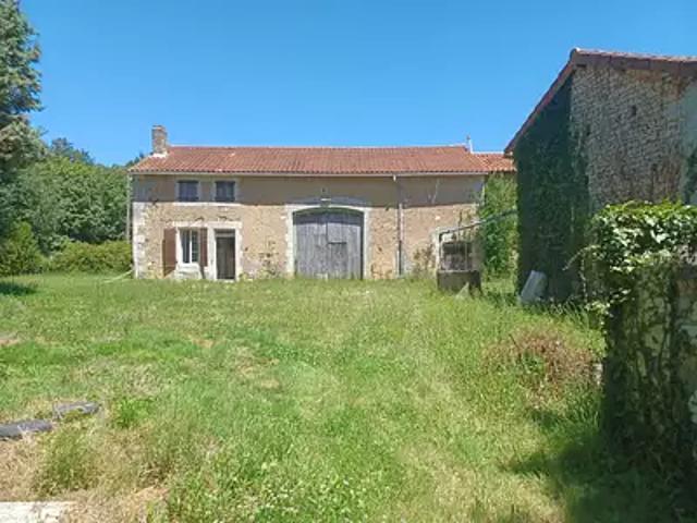Maison vente à Confolens, Chasseneuil-sur-bonnieure